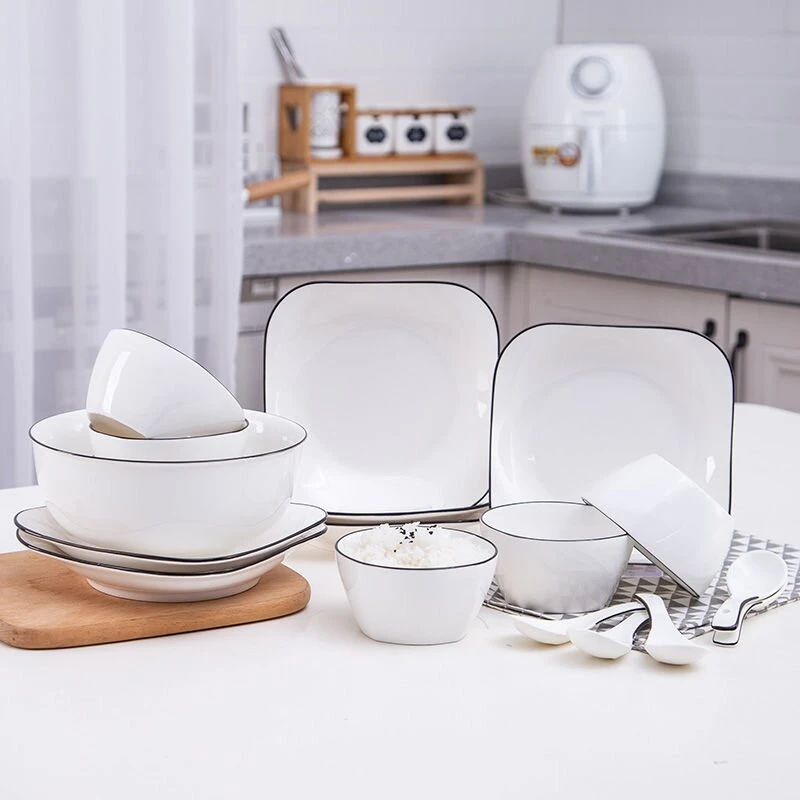 吉美雅北欧20件4.5方碗8只 7.5方盘4只7直口碗1个 小勺6只大勺1只