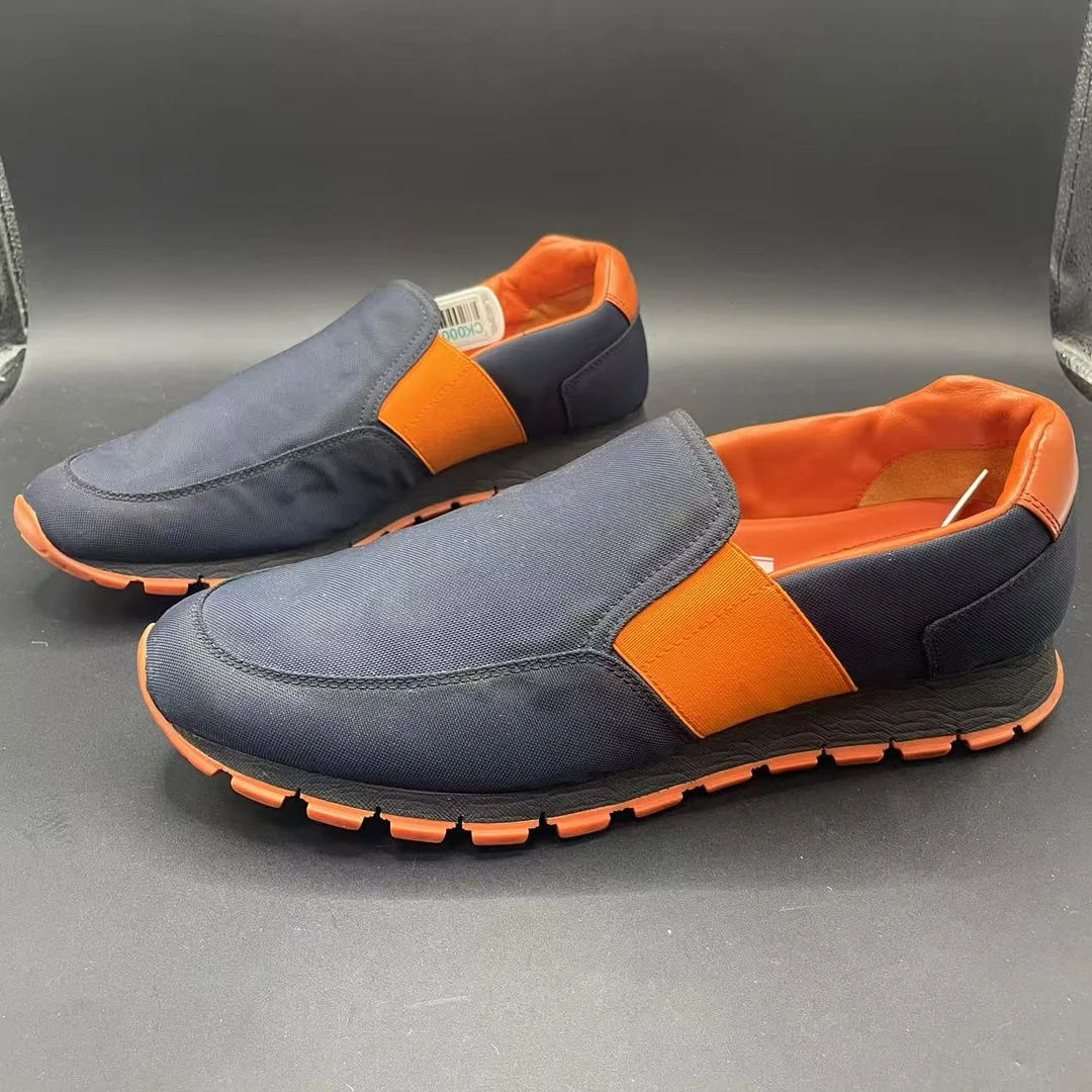 95新 Prada/普拉达 【福利】男士舒适休闲一脚蹬 43码 ca037t