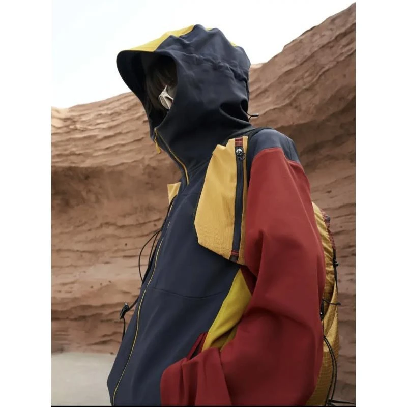 茑+小松小攒首款联名进藏户外潮流男女硬壳防风防水冲锋外套平替