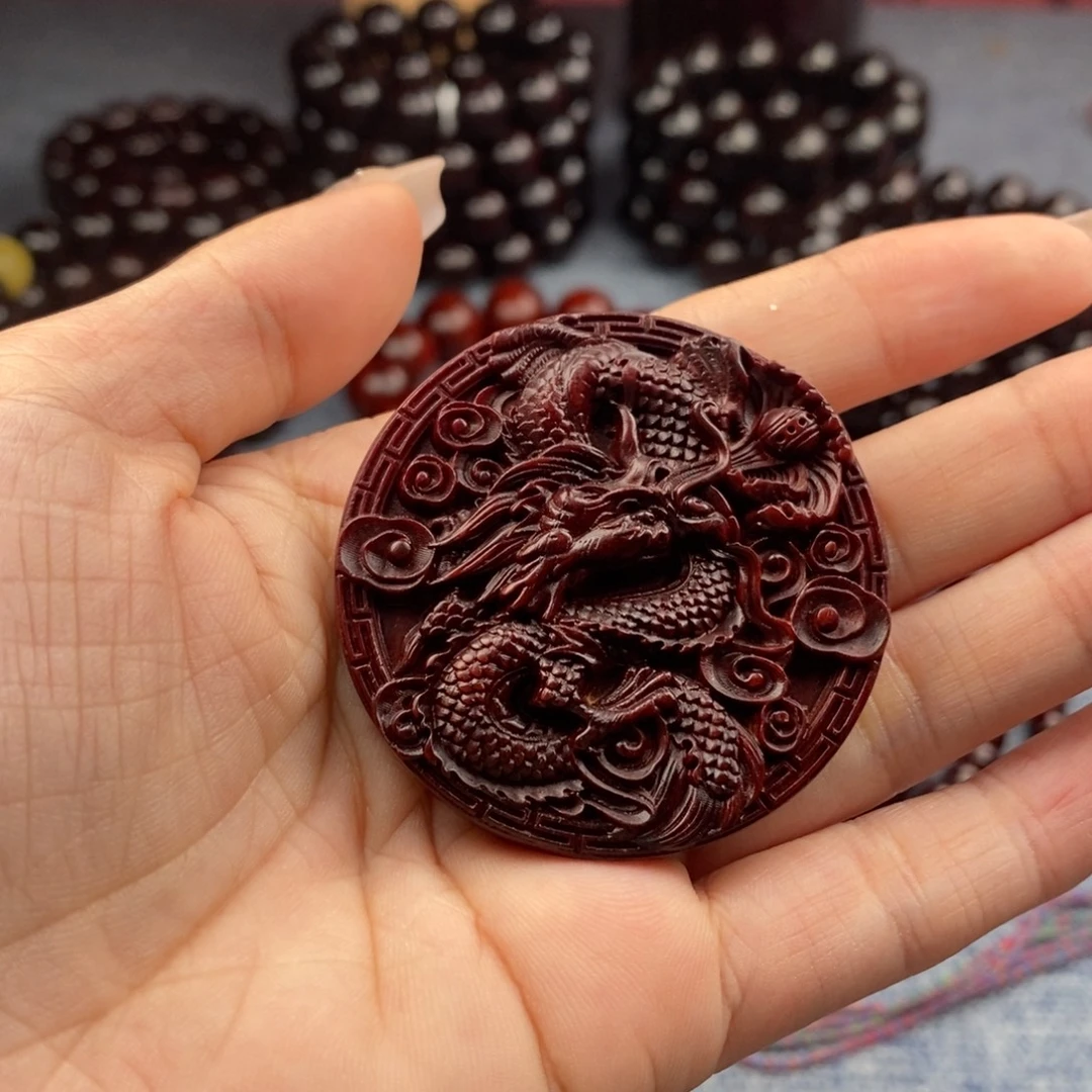 揽***河吊坠小叶紫檀龙牌