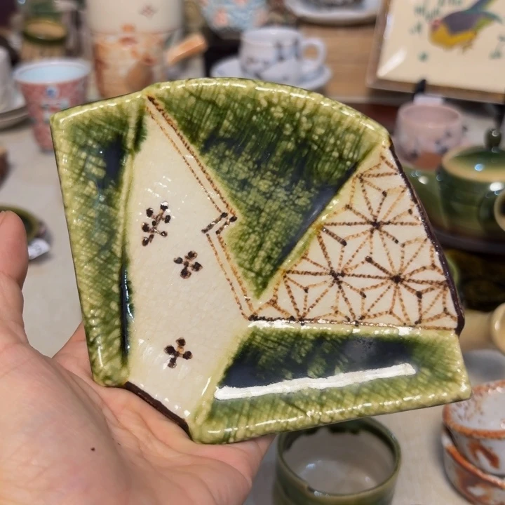 陶泥一个盘子的价格