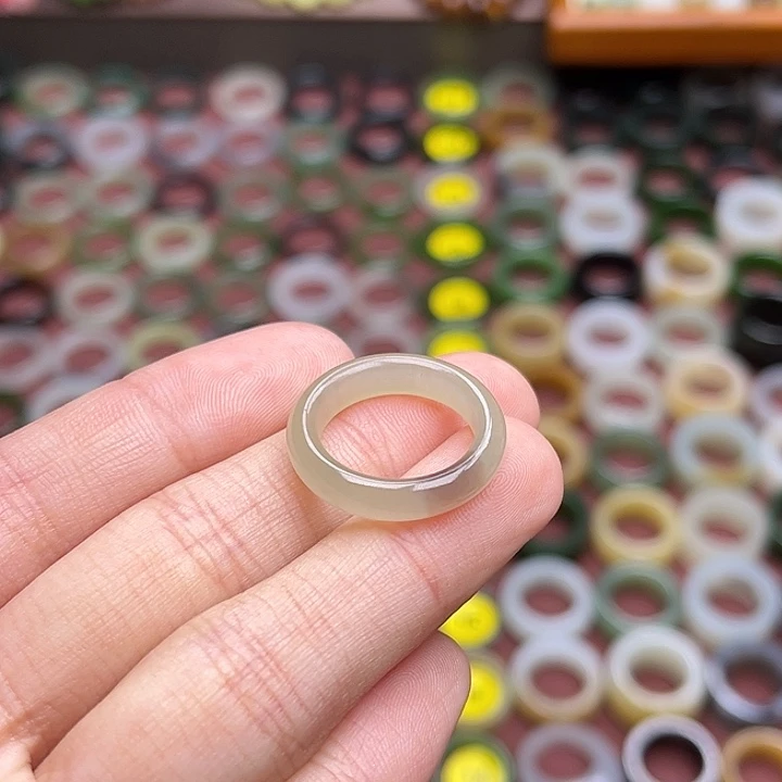 和田玉戒指未镶嵌11码一口紫 无鉴赏