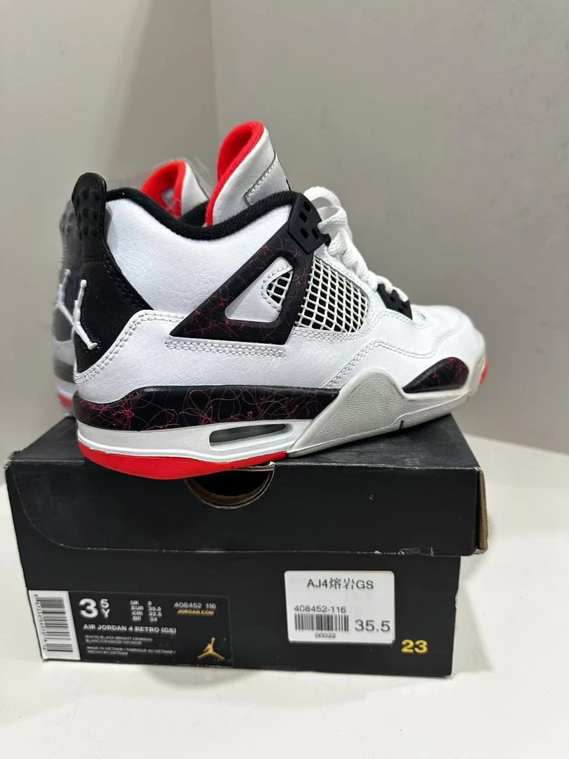 nike AJ4熔岩配色板鞋 35.5码 全新原盒