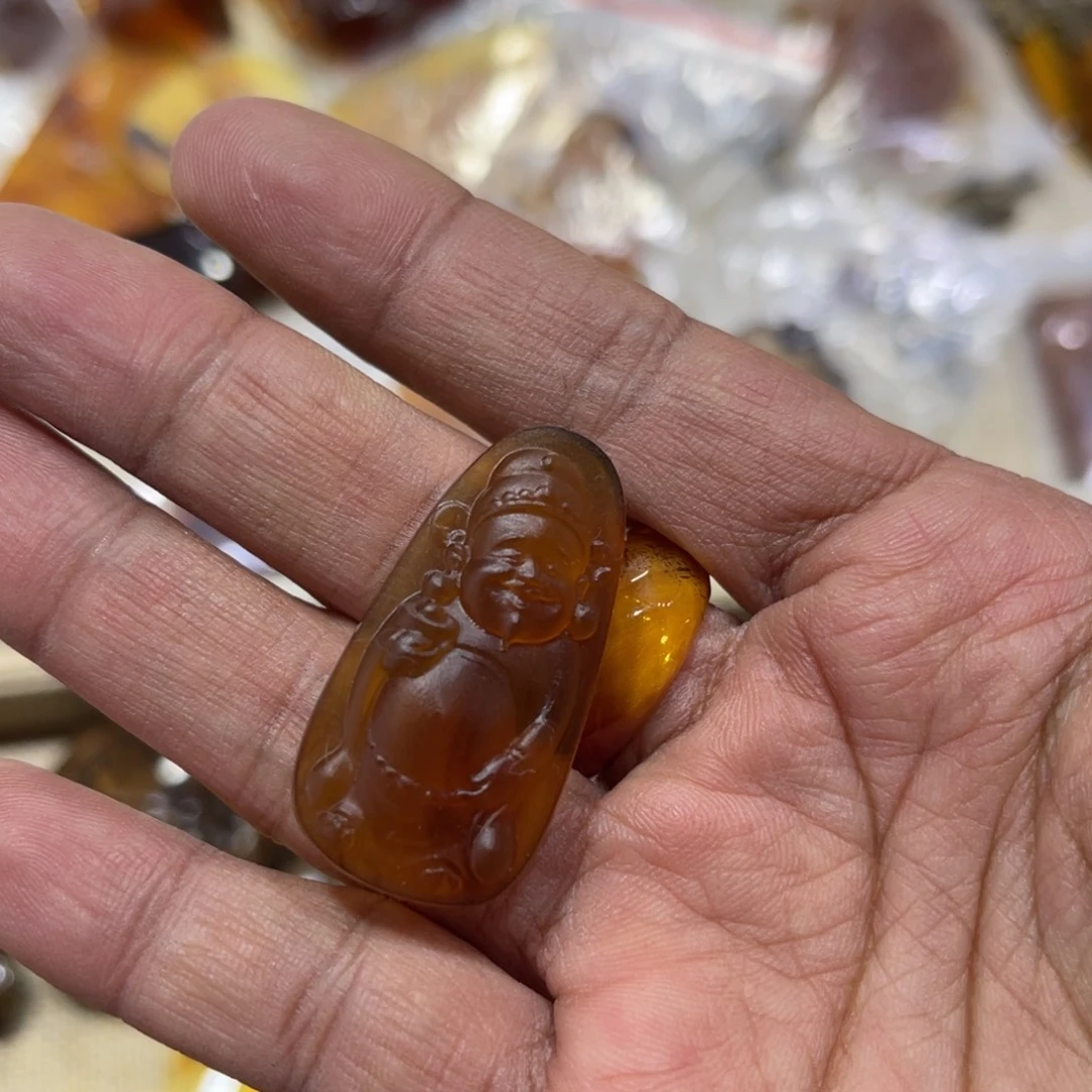 琥珀未镶嵌手链财神爷