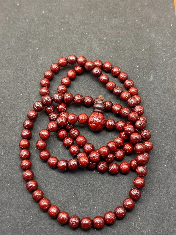 纯手盘玩8.8尼泊尔凤眼菩提108