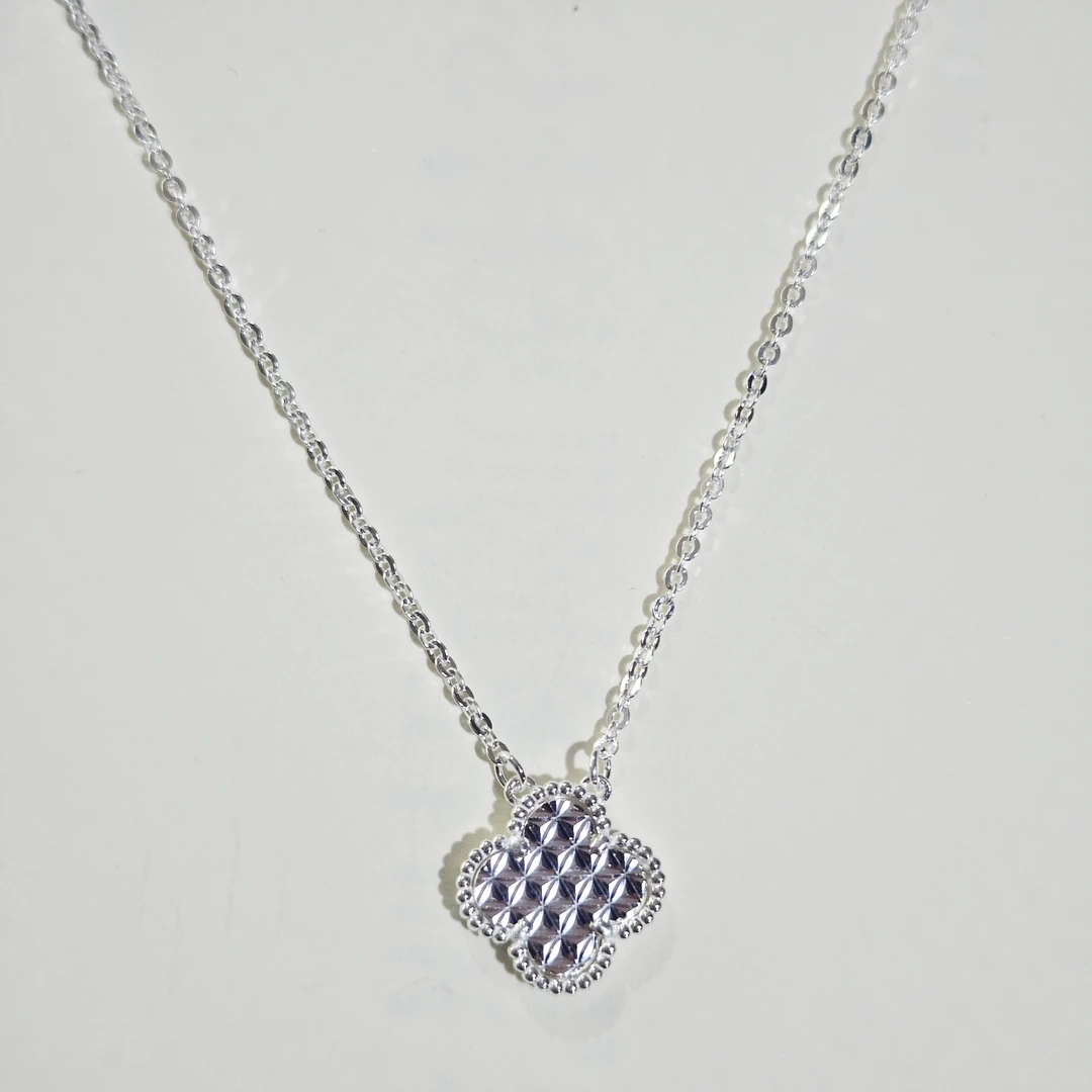 链子足银 四叶草碎冰冰套链