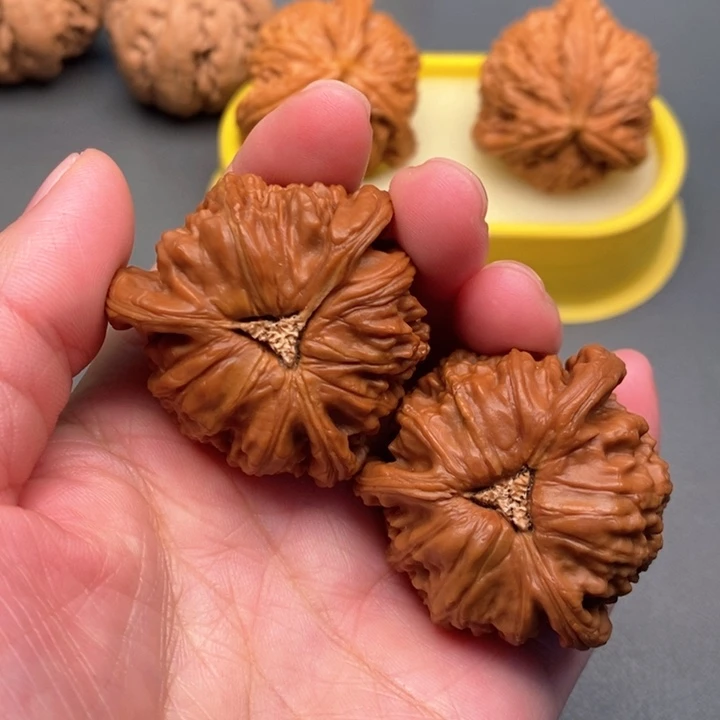 木质类小**刀核桃核桃