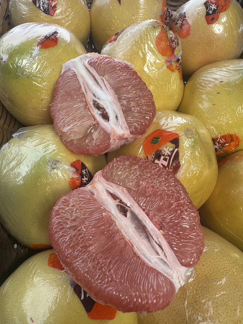 福建阿南小光头青柚 柚香味浓郁 秋冬吃肉不如吃柚