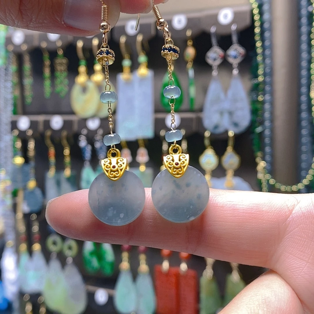 未镶嵌翡翠耳饰翡翠