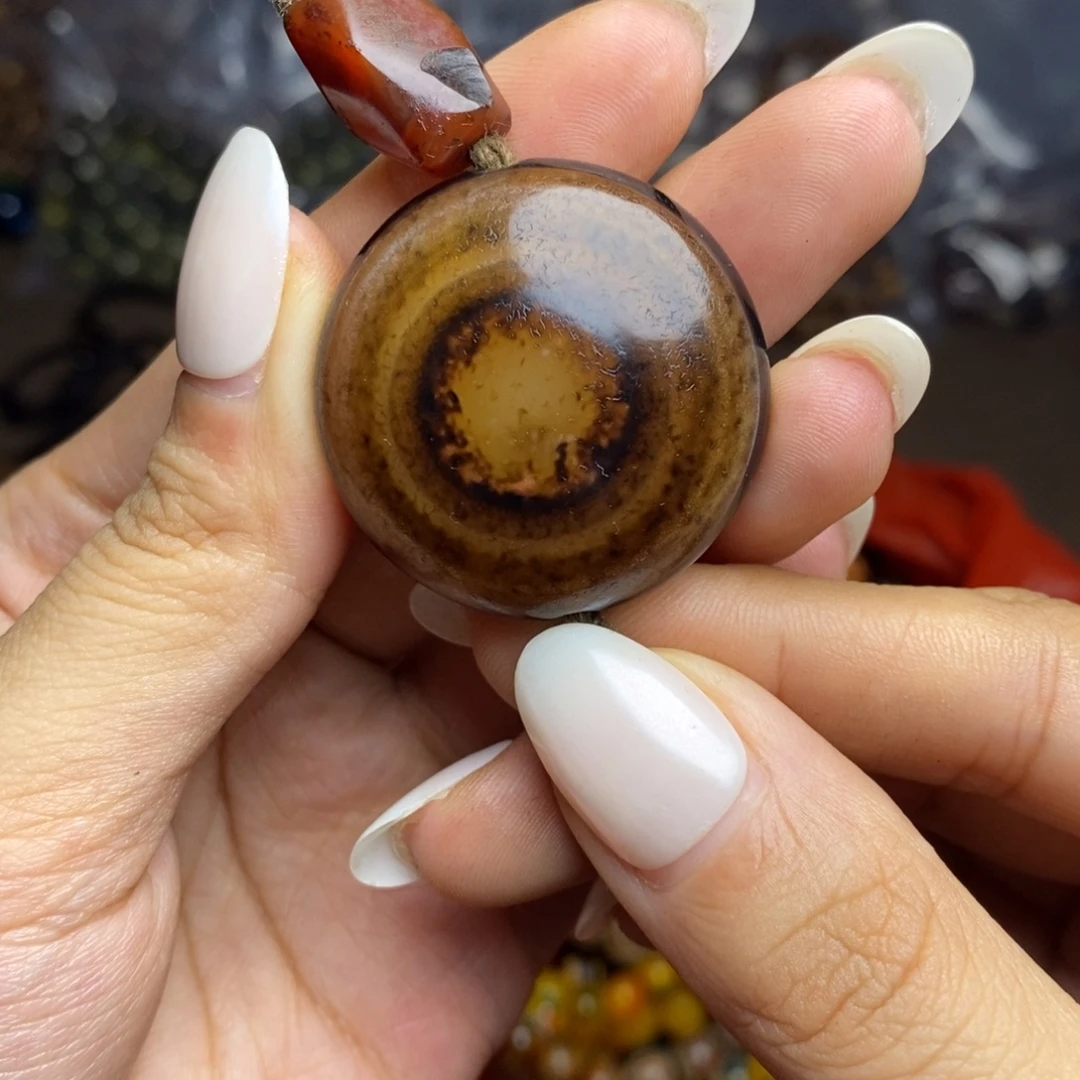 未镶嵌颈饰玛瑙/玉髓