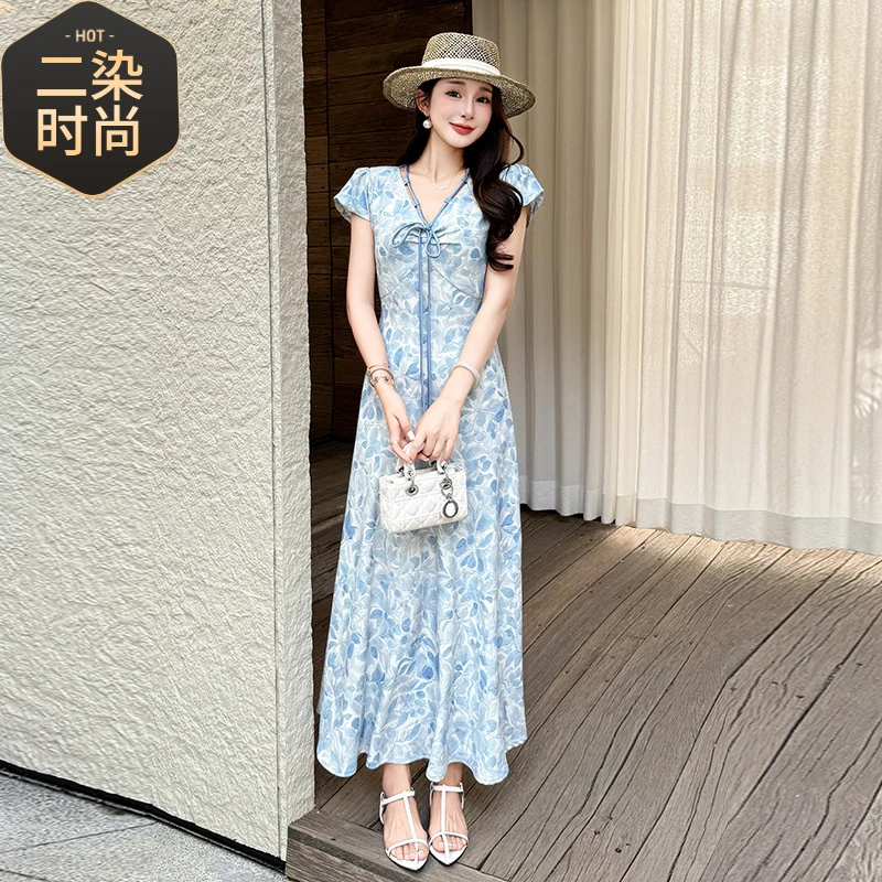 新款后妈裙法式系带印花时尚女夏季字收腰优雅气质蓝色长裙显瘦