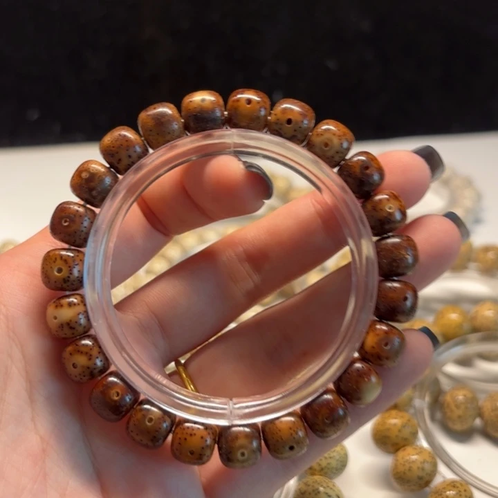 吊坠星月菩提10*9老型桶珠单圈深珀陈籽