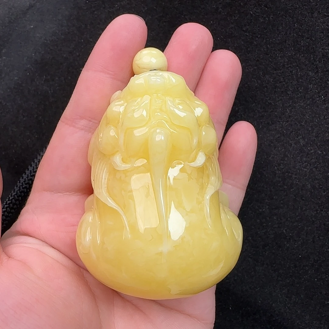 蜜蜡未镶嵌珠宝奇石