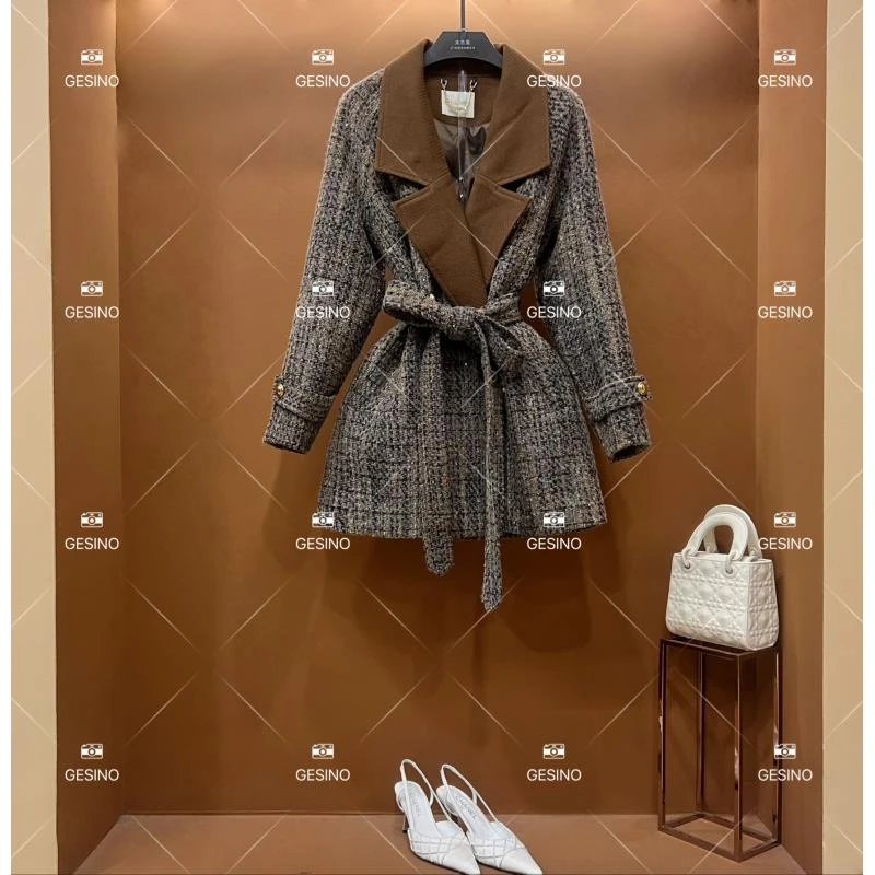 【闵闵】秋冬气质小香风时尚设计师中长款外套 QD-2025500