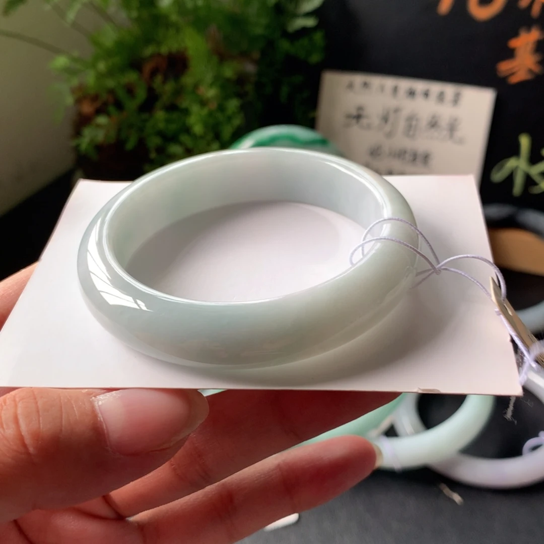 翡翠未镶嵌手镯7号51.7-12.1-7.6