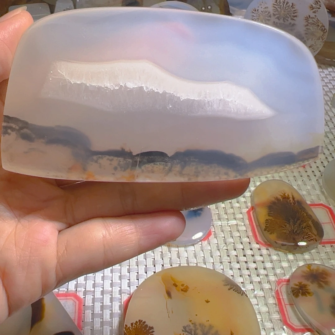 玛瑙/玉髓未镶嵌颈饰