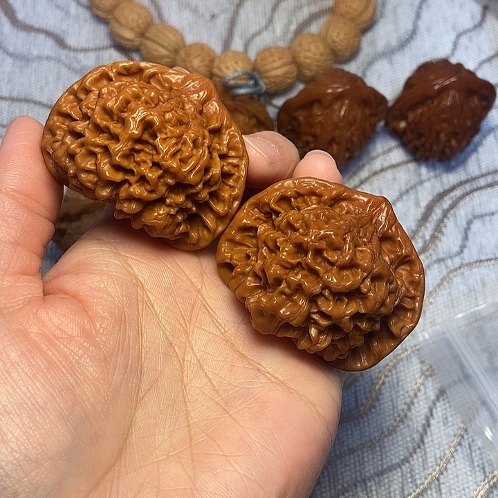 吊坠文玩核桃48官帽