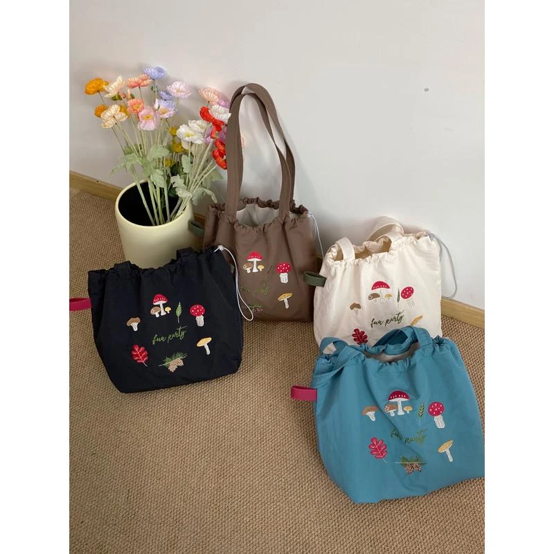 加厚款~森系复古尼龙托特包大容量刺绣单肩束口包学生上课通勤包