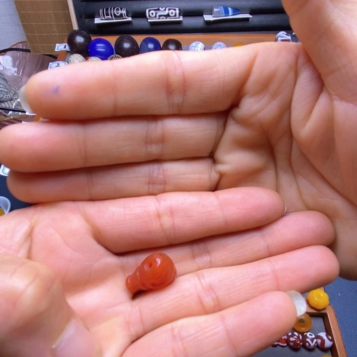 玛瑙/玉髓巴西玛瑙未镶嵌十***亮