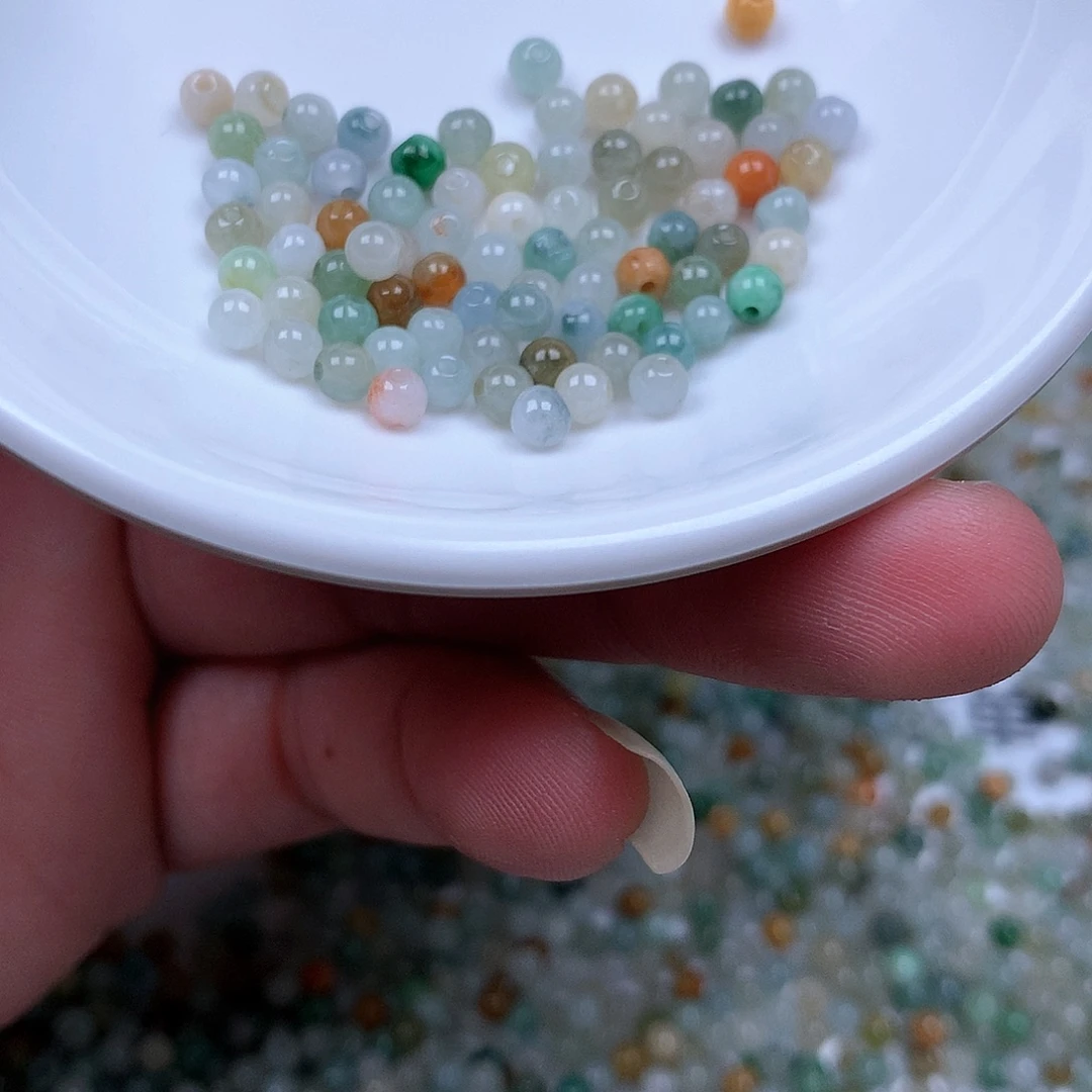 翡翠散珠翡翠翡翠卡3.7。220颗40元