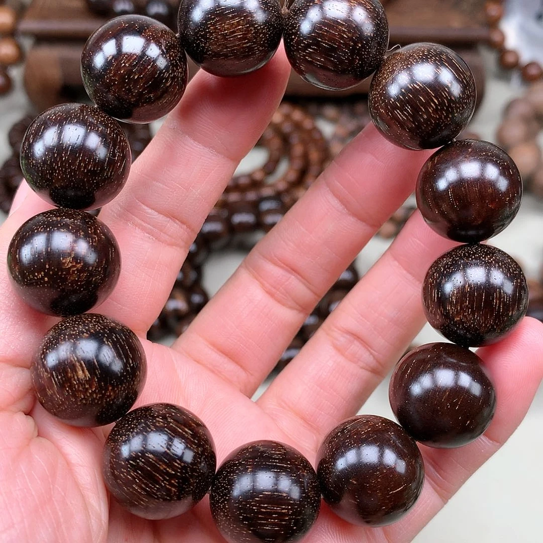 【闪购商品】贡木其他巴贡黑金虎珀1.8cm