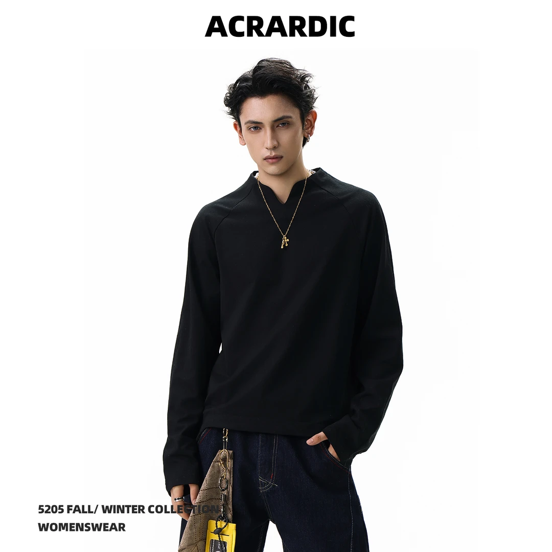 ACRARDIC不规则高级感纯色小V领长袖T恤男美式痞帅修身内搭体恤衫