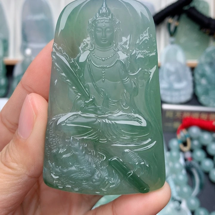 &***&翡翠未镶嵌颈饰虚空藏