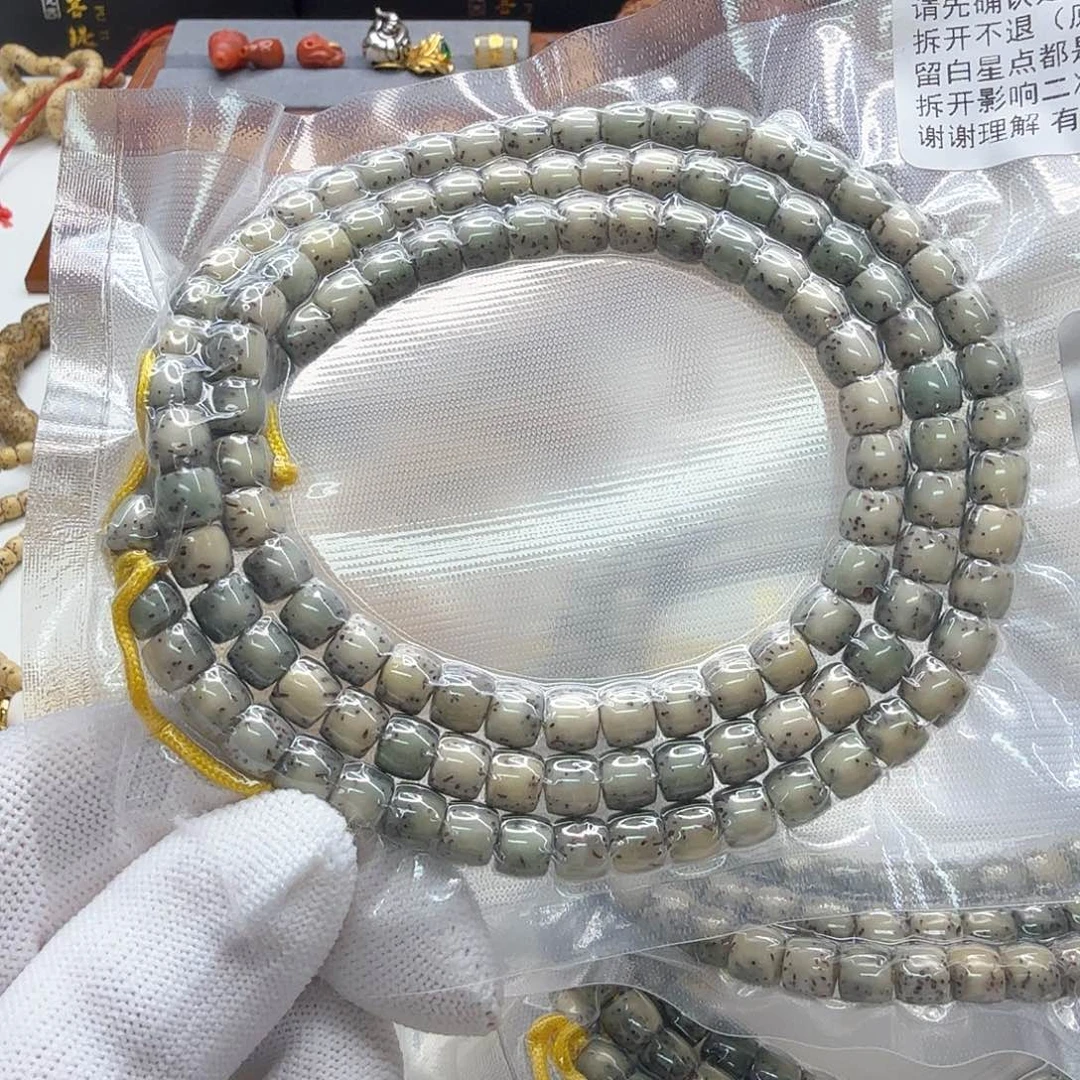 星月菩提手串5尊宠糯冰绿幽灵河豚星月7左右108