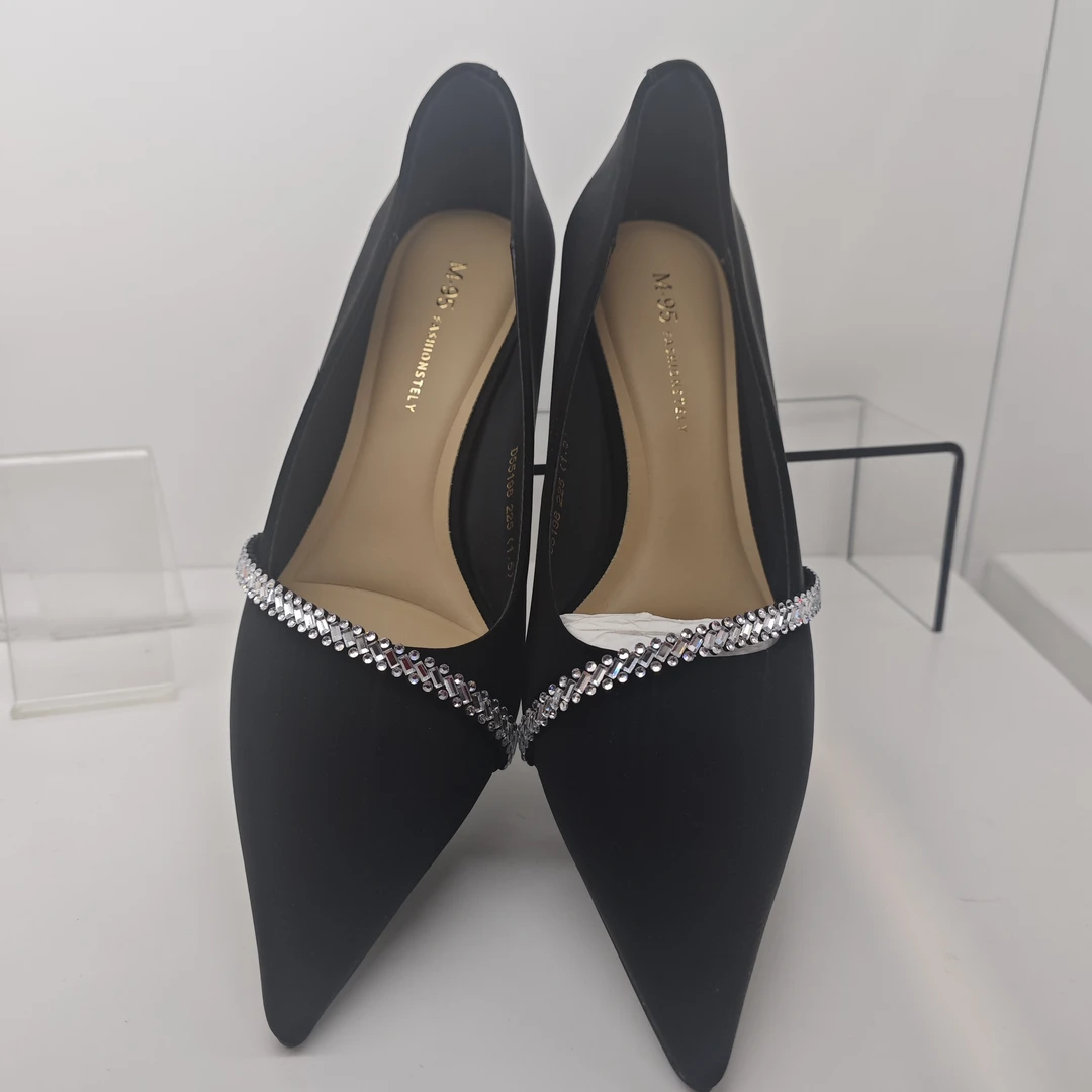 休闲尖头胶粘套筒防滑细跟高跟鞋银色百搭欧若精灵风