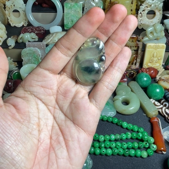 吊坠滴血莲花菩提