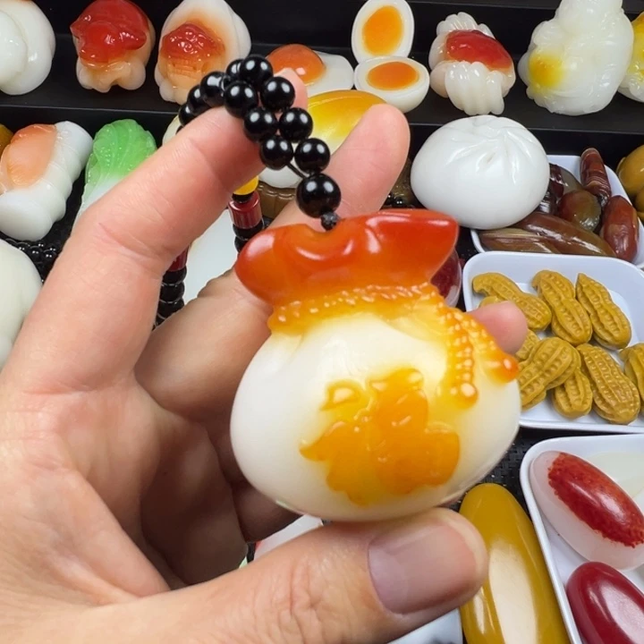 新疆戈壁五彩石金丝