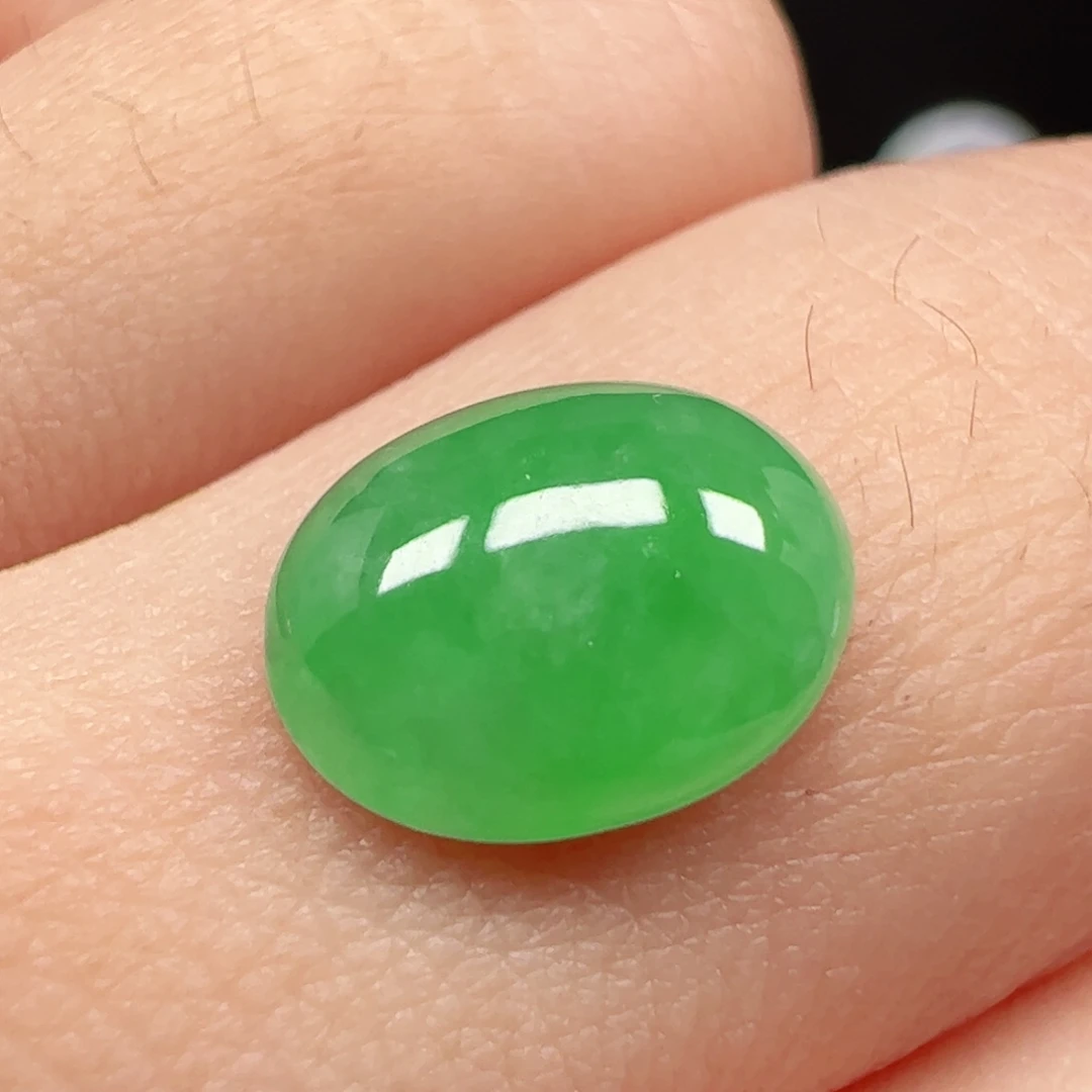 未镶嵌翡翠耳饰蛋面