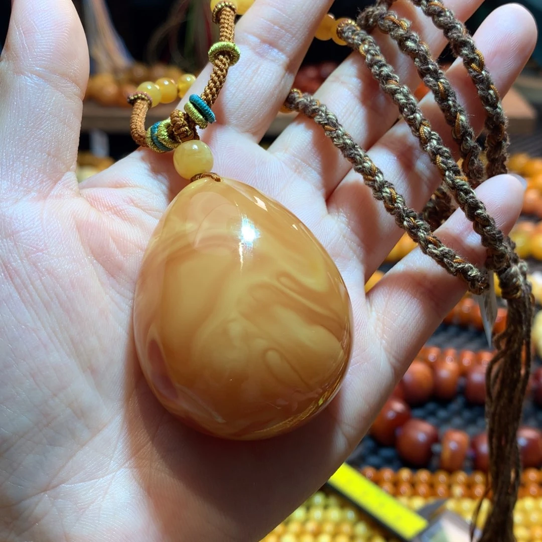 蜜蜡未镶嵌吊坠(赠链)