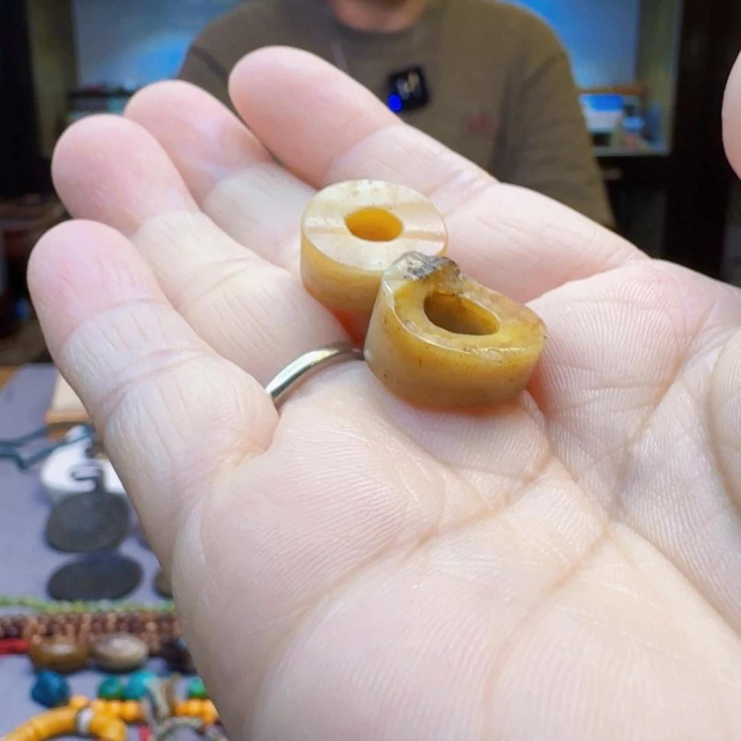 李***俊藏传元素搭配设计