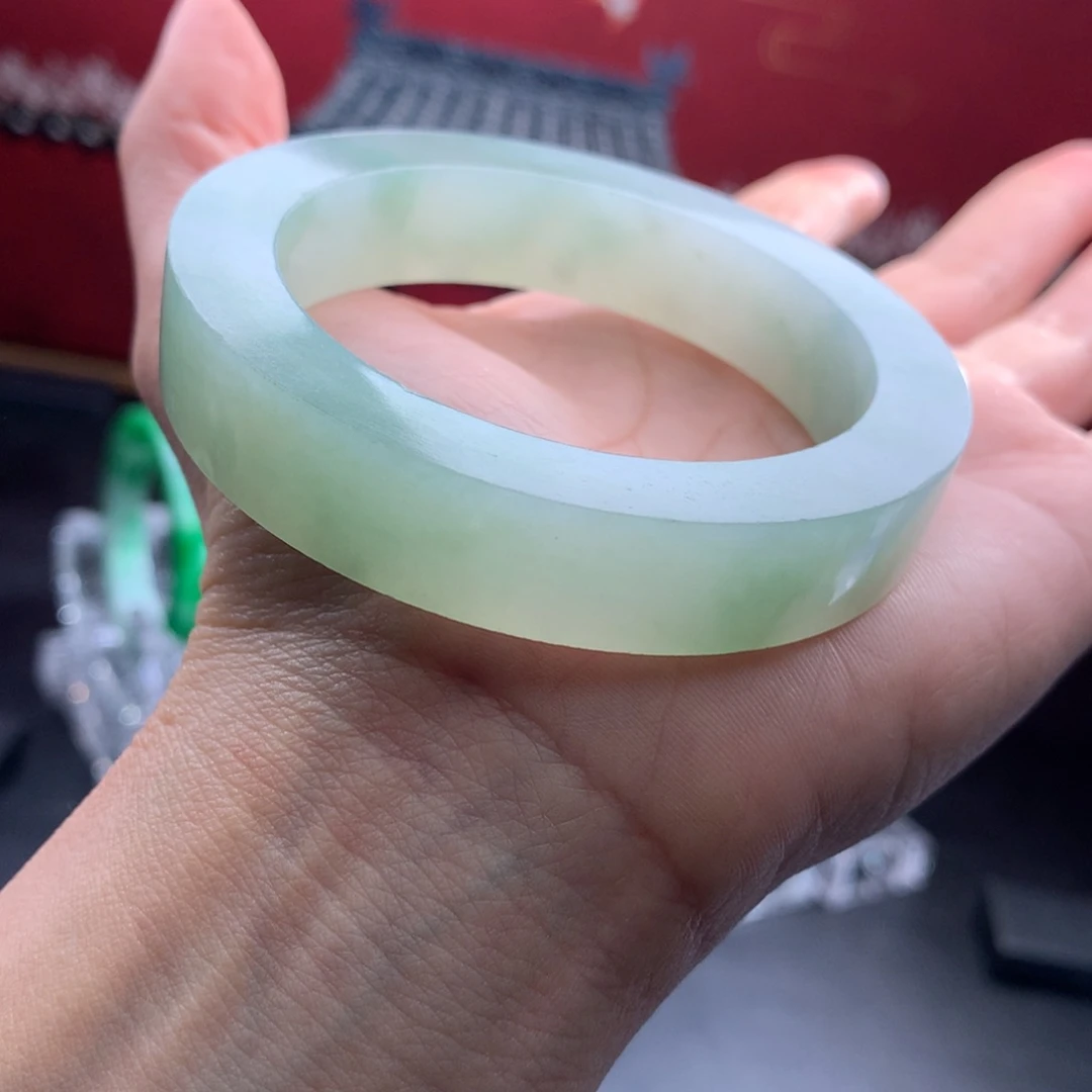 定制翡翠手镯未镶嵌