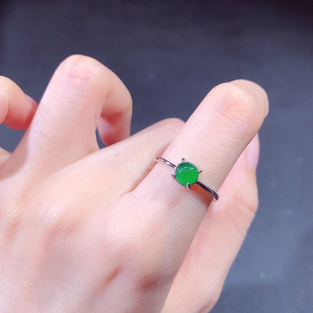 未镶嵌戒指翡翠翡翠