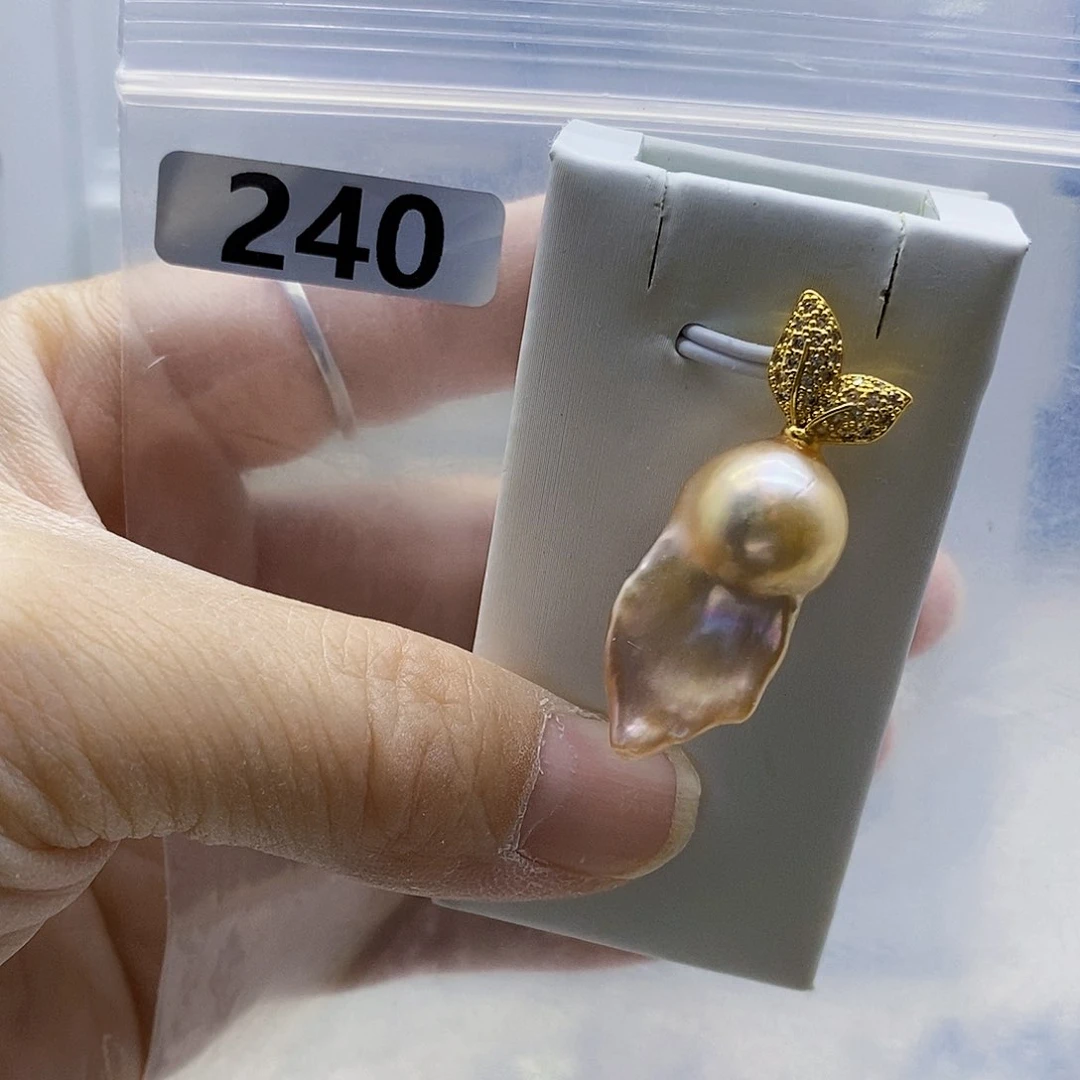 颈饰合金淡水珍珠