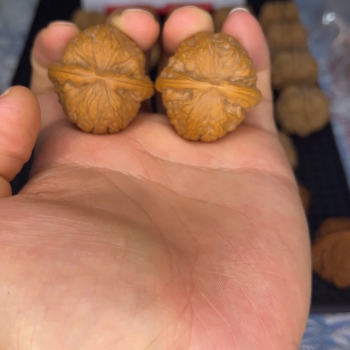 文玩乾隆磨手把件文玩核桃