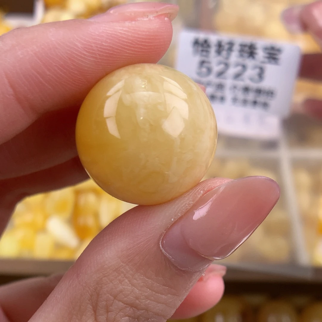 琥珀未镶嵌珠宝奇石21.3