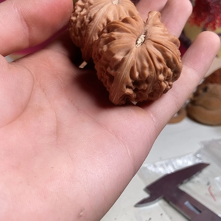 小***马文玩核桃吊坠核桃