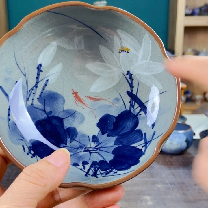 瓷片手工制作工艺精湛等