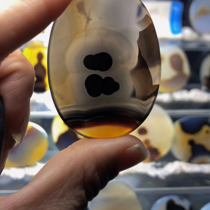 合金玛瑙/玉髓珠宝奇石37