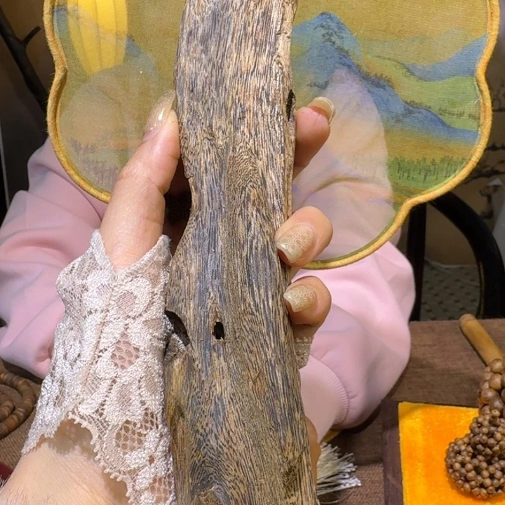 沉香沉香碎屑绿奇楠沉香虫漏71.5g