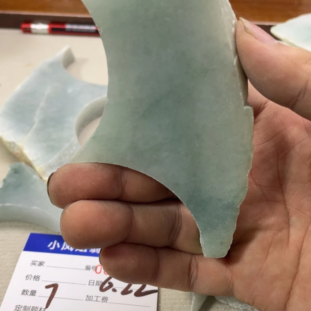 翡翠未镶嵌颈饰88888888