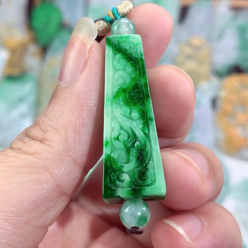 【闪购商品】翡翠未镶嵌吊坠(不含链)