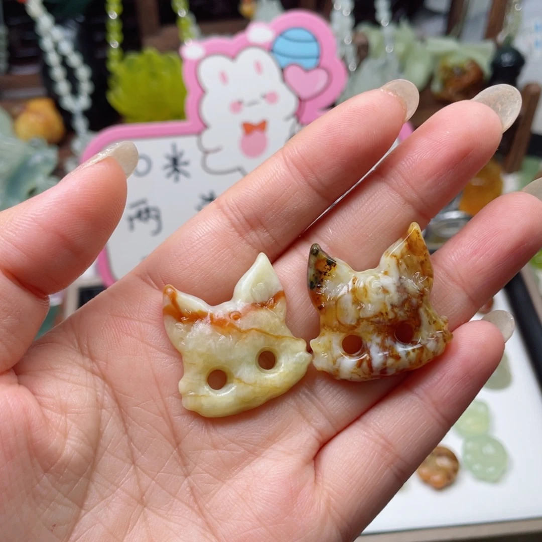零***落蛇纹石玉未镶嵌颈饰
