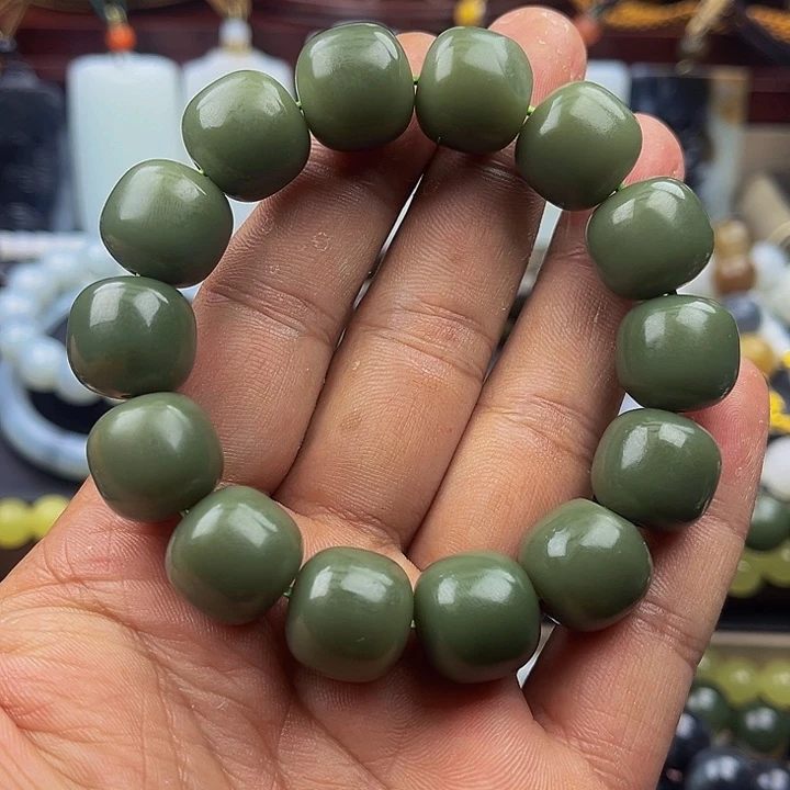 未镶嵌手串和田玉