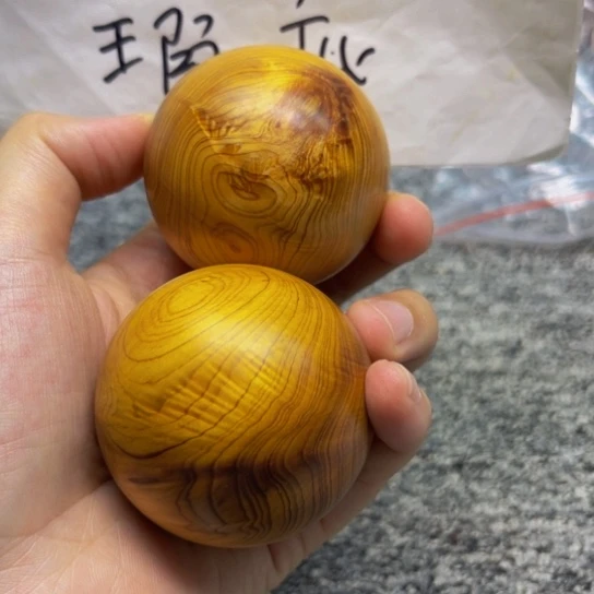 柏木（崖柏）瑕疵4