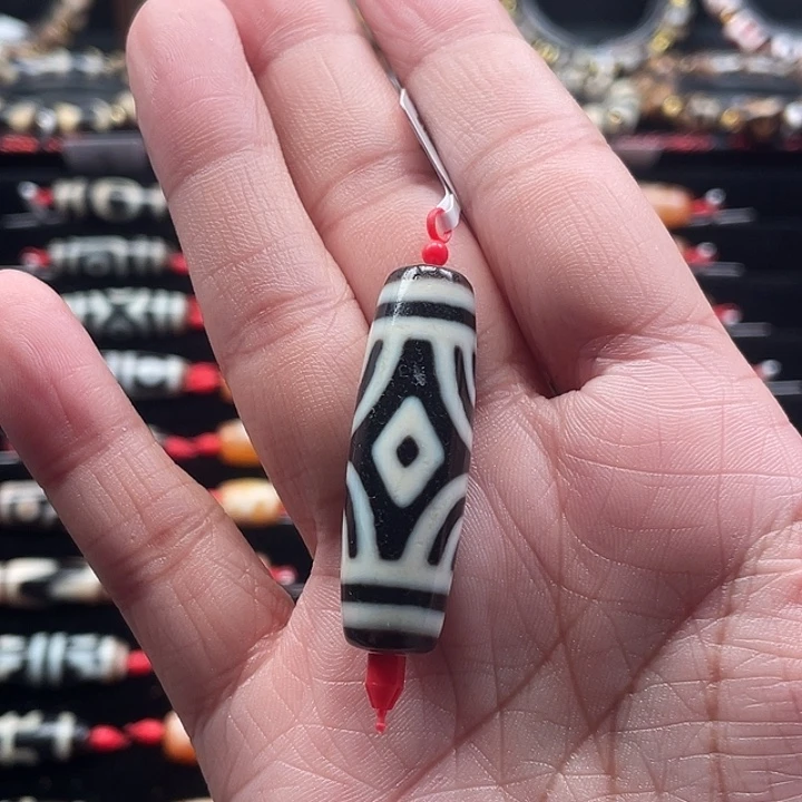 阜***）玛瑙/玉髓未镶嵌手链