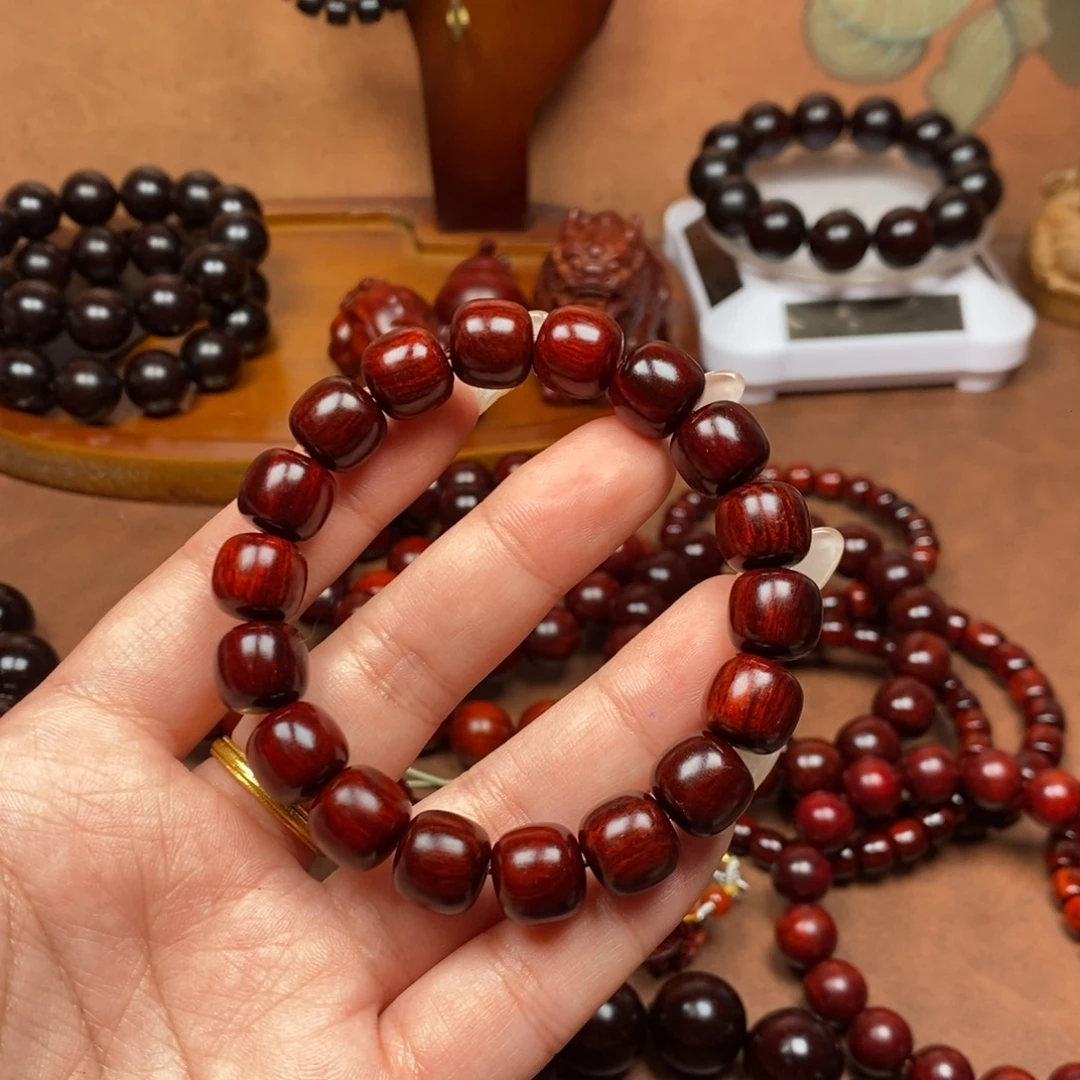 ༺***༻檀香紫檀（小叶紫檀）1.1/1.2*48颗